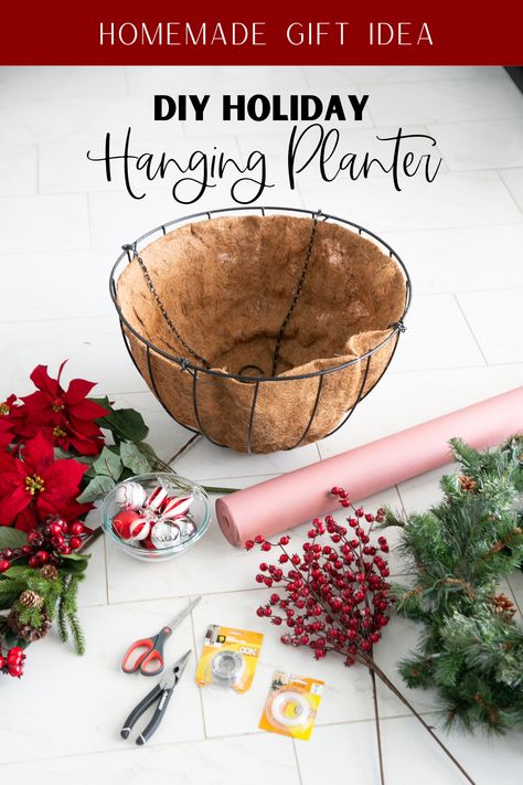 Christmas Planters Diy, Winter Hanging Baskets, Christmas Hanging Baskets, Homemade Christmas Gift, Outdoor Christmas Planters, Quotes Jesus, Diy Hanging Planter, Holiday Planter, Easter Quotes