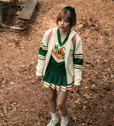 Chrissy Stranger Things, Chrissy Eddie, Eddie And Chrissy, Eddie X Chrissy, Demogorgon Stranger Things, Chrissy Cunningham, Grace Van Dien, Stranger Things Outfit, Stranger Things Costume