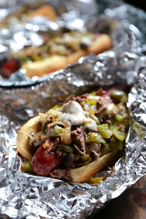 Philly Cheesesteak Hot Dog - www.countrycleaver.com Gourmet Hot Dogs, Burger Dogs, Foil Packet, Philly Cheese, Hot Dog Recipes, Philly Cheesesteak, Tin Foil, Philly Cheese Steak, Dog Recipes