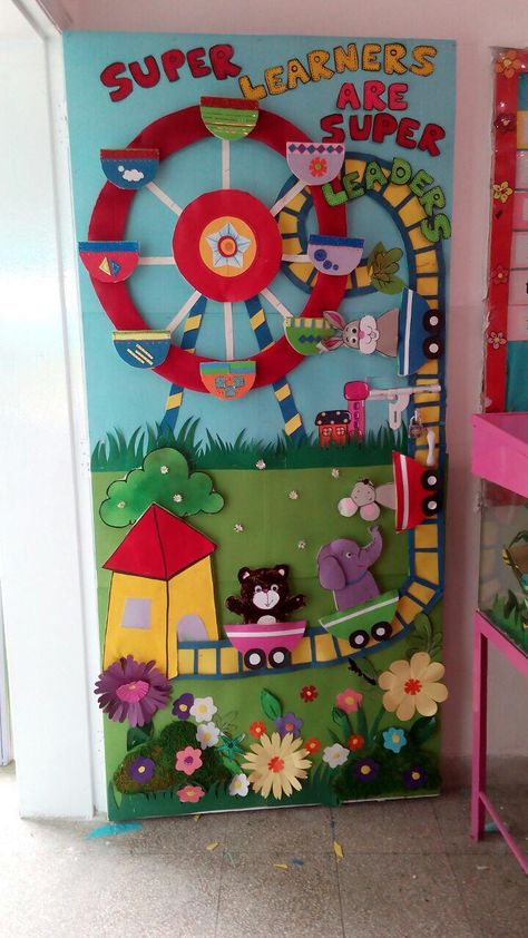 Friendship Day Decoration In School, Class Door Decoration Ideas For Preschool, Ukg Class Decoration Ideas, School Door Decorations Preschool, Camping Crafts For Kids, Preschool Decor, School Board Decoration, School Door Decorations, Preschool Classroom Decor