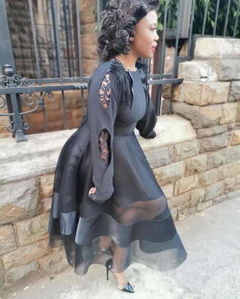 Flared Dresses Classy, Flare Dress Outfit Classy, Church Clothes, Celebrity Inspired Dresses, Latest Dress Design, African Dresses Modern, Black Skater Dress, Can We Talk, Old Fashion Dresses