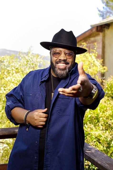 Kadeem Hardison, an American actor, has a $2 million dollar net worth Kadeem Hardison, Dwayne Wayne, Cosby Show, The Cosby Show, 2 Million Dollars, Different World, A Different World, Million Dollar, Well Dressed Men