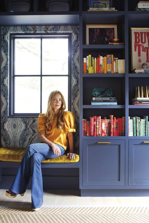 Bookcase Painted Same Color As Wall, Blue Wallpaper Library, Home Library Wallpaper, Built In With Wallpaper, Colorful Built In Bookshelves, Wallpaper Behind Bookshelves, Colorful Built Ins, Wallpaper In Bookshelves, Navy Bookshelves