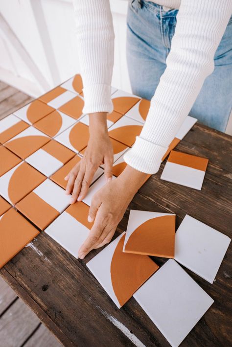 How To Paint Patterned Tiles By Hand Tiled Table, Johnson Tiles, Patterned Tiles, Foam Paint, Painted Tiles, Tile Table, Mason Jar Crafts Diy, Hand Painted Tiles, Painted Sticks