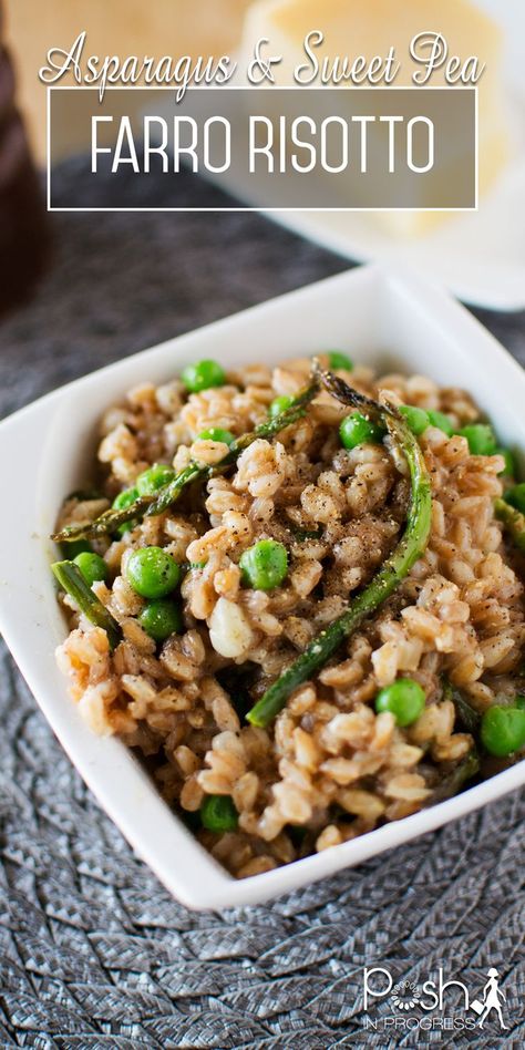 Risotto Peas, Recipe For Asparagus, Farro Risotto, Meal Vegetarian, Primavera Recipe, Farro Recipes, Asparagus Risotto, Veggie Side Dish Recipes, Meatless Monday Recipes