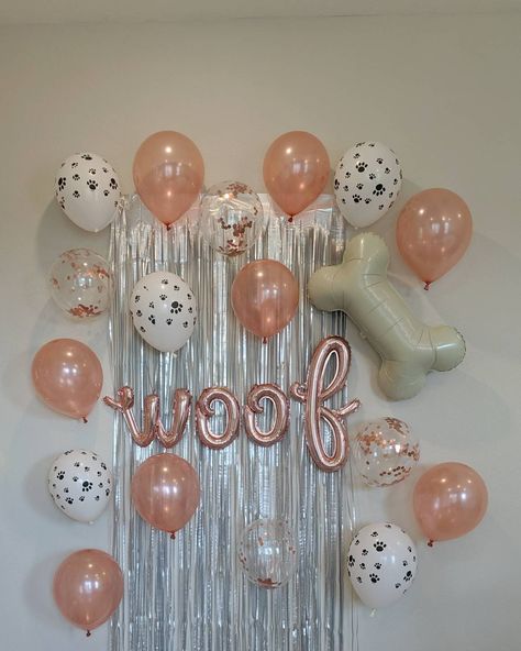 Birthday Decoration For Dogs, Dog Birthday Balloons, Dog Birthday Decoration Ideas, Dog Birthday Backdrop, Pet Birthday Ideas, Dog Birthday Party Ideas, Rio Cake, Joey Birthday, Dog Birthday Pictures