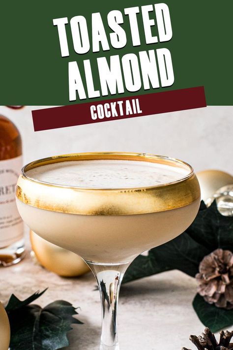 Almond Drink Recipe, Winter Cocktail Drinks, Toasted Almond Drink, Almond Cocktails, Almond Drink, Almond Crunch, Coffee Liqueur, Night Food, Winter Cocktails