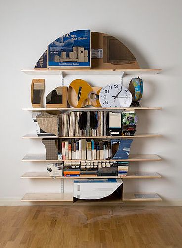 British artist James Hopkins created these wonderful skull sculptures out of bookshelves and household items. Creative Bookshelves, Bookshelf Design, Modern Bookcase, Casa Vintage, Design Del Prodotto, Decoration Inspiration, Book Shelf, The Plan, Corner Bookcase