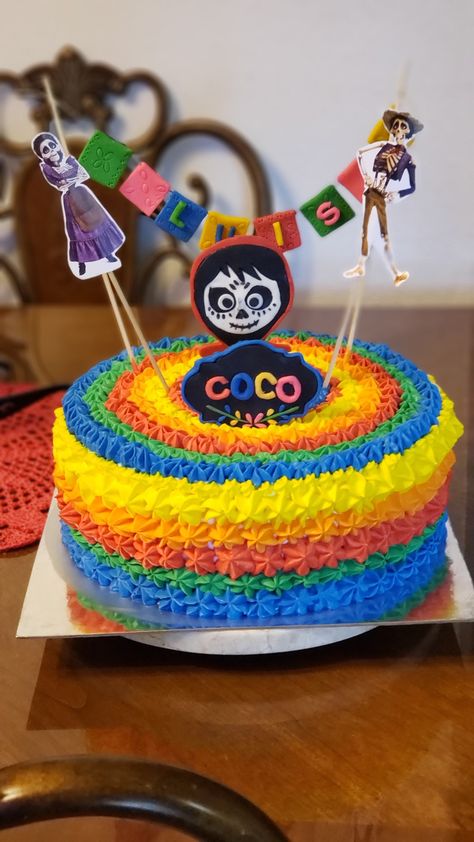 Coco Movie Birthday Party, Coco Theme Cake, Coco Birthday Cake, Coco Cake, Baby Party Themes, Coco Disney, Movie Cakes, Movie Birthday Party, Movie Birthday