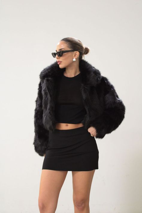 Crop Fur Jacket Outfit, Crop Fur Jacket, Fur Jacket Outfit, Cropped Fur Jacket, Mob Wife, Crop Jacket, Fur Jacket, Jacket Outfits, Polyester Spandex