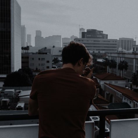 Brown Hair Guy Aesthetic, Brown Hair Guy, Guy Aesthetic, Brown Hair Boy, Brown Hair Men, Hair Man, Connor Franta, Addicted Series, Inspiring Photography