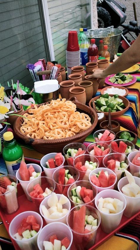 Pozole Party Set Up, Mexican Birthday Dinner, Mexican Snack Table Party Ideas Birthday, Mexican Theme Snack Table, Dessert Table Ideas Mexican, Mexican Birthday Food Ideas, Mexican Grad Party Ideas, Mexican Birthday Party Food, Loteria Night Ideas