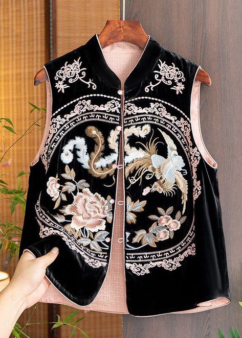 Embroidered Waistcoat Women, Exotic Outfits, Linen Sleeveless Top, Waistcoat Woman, Fashion Terms, Waist Coat, Trendy Jackets, National Dress, Embroidery Designs Fashion