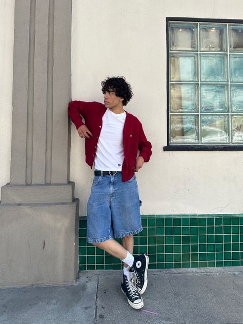 Oversize Shorts Outfit Men, Dark Blue Jorts Outfit, Jean Shorts Men Outfit Aesthetic, Red Summer Outfits Men, Men Jorts Outfits, Doc Martens With Jorts Men, Oversized Jorts Men, Short Guy Outfits, Streetwear 2024