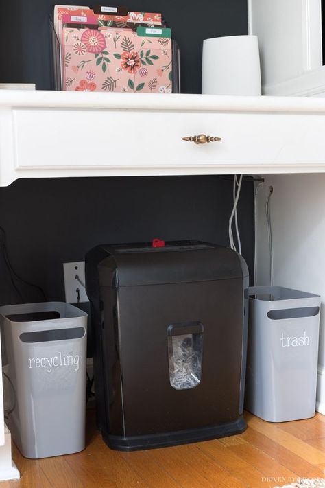 Our home mail organizer station! A desktop mail organizer with trash and recycling bins and paper shredder! #homeoffice #organization #organize Mail Clutter, Home Mail Organization, Organizing Mail, Desktop Mail Organizer, Mail Organization, Mail Station, Organize Ideas, Recycling Station, Organizational Tips