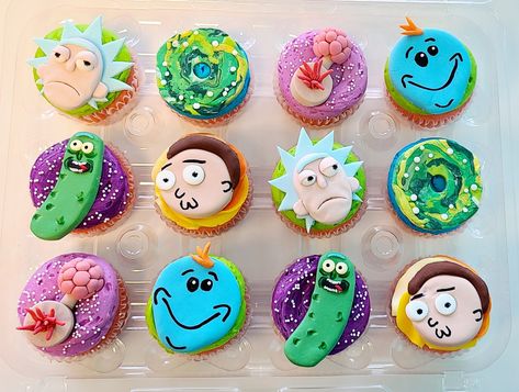 Rick And Morty Cupcakes, Anime Cupcakes, Rick Y Morty, Cakes And Cupcakes, Character Cakes, Specialty Cakes, My Son Birthday, Themed Cupcakes, Alcohol Drink Recipes