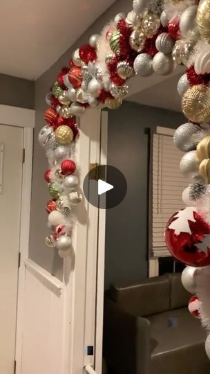 Ideas Para Decorar En Navidad, Christmas Decorating Hacks, Butterfly Baby Shower Decorations, Christmas Arch, Indoor Holiday Decor, Xmas Design, Navidad Diy, Christmas Crafts For Gifts, Xmas Diy