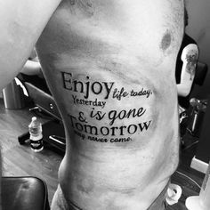 Tattoo Ideas For Men On Ribs, Life Quotes Inspirational Tattoos, Best Quotes Tattoo, Inspiration Quotes Tattoos, Tattoo Designs Men Quote, Sleeve Quotes Tattoo, Best Quote Tattoos Men, Men Tattoo Ideas Ribs, Rib Quote Tattoos Men