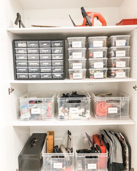 Screws And Bolts Storage, Nuts And Bolts Organization, Nail And Screw Organization Ideas, Screw Organization Ideas, Screws Organization Ideas, Screw Storage Ideas, Nut And Bolt Storage, Organized Garage, Garage Storage Inspiration