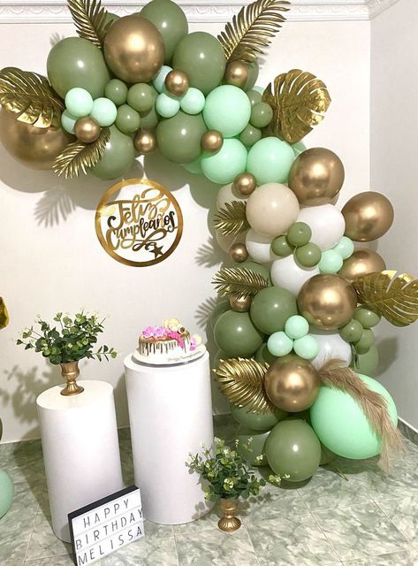 Green And White Balloon Decor, Plant Themed Party Decor, Birthday Ideas For Women Decoration, Compleanno A Tema Hot Wheels, Baby Shower Verde, Happy Birthday Melissa, Gambar One Direction, Birthday Room Decorations, Idee Babyshower