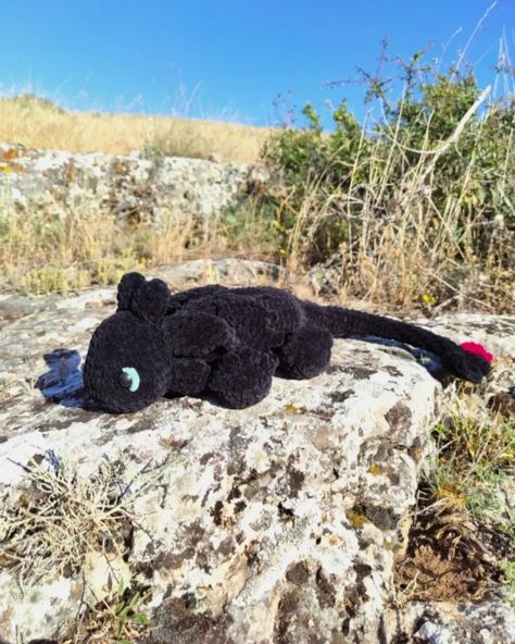 Night Fury 🌌 Pattern: @redmills_crochet #amigurumi #animals #crochet #howtotrainyourdragon #nightfury #toothless #dragon #babydragon #etsy #etsyseller #etsyhandmade #etsyshop Night Fury Plush, Toothless Amigurumi Free Pattern, Toothless Dragon Crochet Pattern Free, Toothless Crochet Pattern Free, Toothless Amigurumi, Crochet Toothless, Toothless Dragon, Crochet Pattern Instructions, Animals Crochet