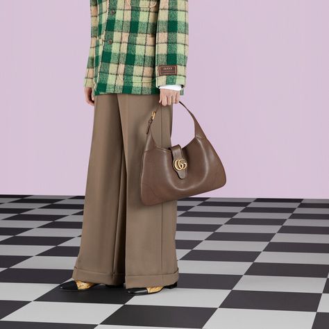 Shop the Aphrodite medium shoulder bag in brown at GUCCI.COM. Enjoy Free Shipping and Complimentary Gift Wrapping. Gucci Cosmogonie, 2023 Gucci, Hobo Bags For Women, Handbags Gucci, Slouchy Hobo Bag, Cruise 2023, Leather Shoulder Bags, Womens Designer Bags, Bags Gucci