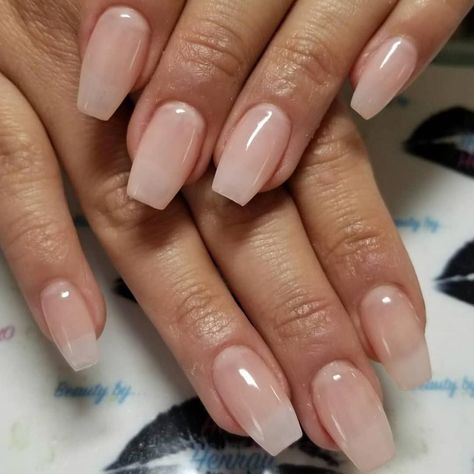 American Tip Nails, Nude Nails Short, American Manicure Nails, Ballerina Acrylic Nails, Nail Polish Style, Sheer Nails, Natural Acrylic Nails, Nails Nude, Ombre Acrylic Nails