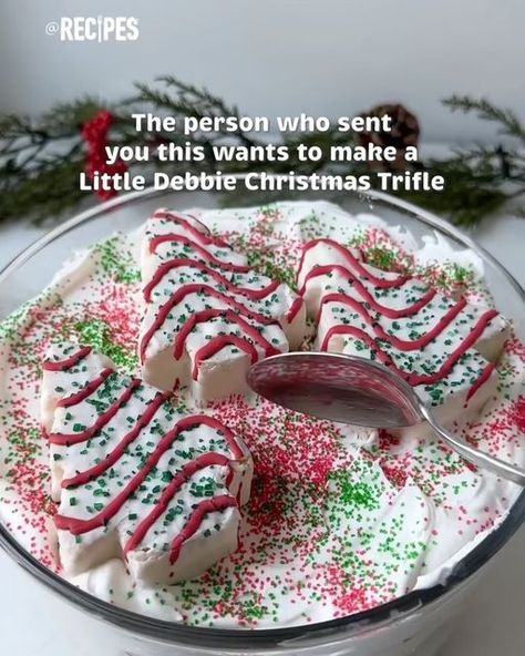 PureWow on Instagram: "This Little Debbie Christmas Trifle is the ultimate holiday dessert. 🎄 It’s incredibly easy to make and full of festive flavor. Swipe for the full recipe! ✨

Recipe from: @lifeandsprinkles

#littledebbiechristmastrees #littledebbie #christmas #trifle #holidaydesserts #swipe" Little Debbie Christmas Tree Cakes, Christmas Trifle Recipes, Christmas Tree Desserts, Little Debbie Christmas Tree, Christmas Trifle, Christmas Tree Food, Christmas Tree Cakes, Christmas Sweet Treats, Christmas Food Treats