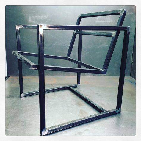 267 Likes, 17 Comments - CAUV DESIGN (@cauvdesign) on Instagram: “Finally doing a set of this #Chair #Design properly... Cause you can't stand up all the time... May…” Steel Chair Design, Meja Industrial, Steel Frame Furniture, Welded Furniture, Kursi Bar, Industrial Chair, Metal Furniture Design, Ikea Chair, Steel Chair