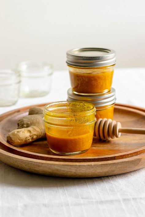 Immune Boosting Shots, Turmeric Wellness Shots, Ginger Wellness Shots, Ginger Shot Benefits, Ginger Turmeric Shots, Lemon Ginger Turmeric, Immunity Drink, Fresh Turmeric Root, Turmeric Shots