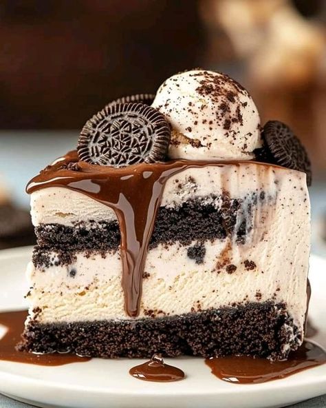 Great Grandma's Recipes | Oreo Brookie Ice Cream Cake | Facebook Oreo Brookie, Oreo Ice Cream Cake Recipe, Recipes Oreo, Oreo Ice Cream Cake, Cookie Ice Cream, Decadent Chocolate Desserts, Ice Cream Cake Recipe, Oreo Ice Cream, Chocolate Oreos