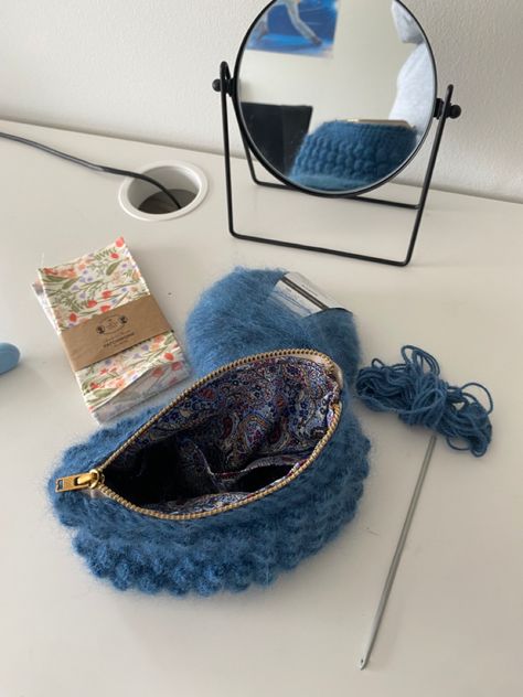 Bubble Stitch Crochet, Crochet Bubble Bag, Bubble Stitch, Crochet Pouch, Beginner Crochet Projects, Crochet Fashion Patterns, Crochet Purse Patterns, Macrame Ideas, Bubble Bag