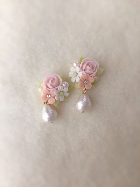 Anting Manik, Polymer Clay Flower Jewelry, Diy Earrings Polymer Clay, Handmade Clay Jewelry, Polymer Clay Jewelry Diy, Handmade Jewelry Tutorials, Polymer Jewelry, Clay Jewelry Diy, Polymer Clay Flowers