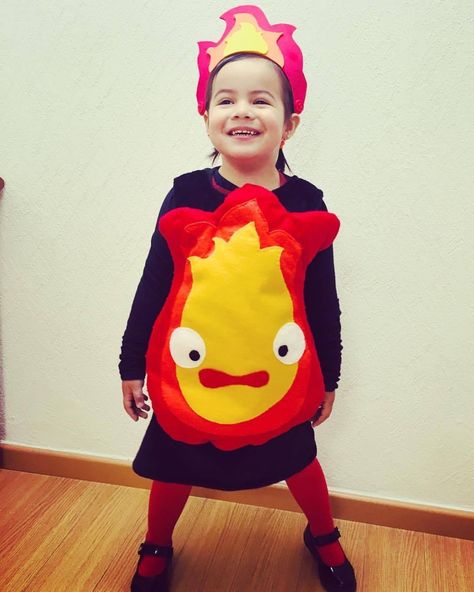 Howls Moving Castle Calcifer Fire Costume Howls Moving Castle Family Costume, Ghibli Family Costume, Calcifer Halloween Costume, Studio Ghibli Family Costume, Calcifer Costume, Studio Ghibli Halloween Costumes, Howls Moving Castle Costume, Calcifer Cosplay, Studio Ghibli Costume