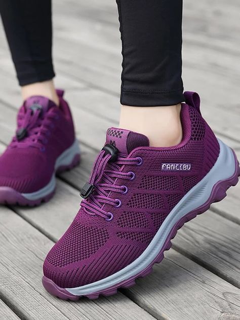 Stylish Shoes Heels, Design Sneakers, Runners Shoes, Shoes Trendy, Sport Shoes Women, Girly Shoes, Womens Clothes, Violet Purple, Brooklyn Nets