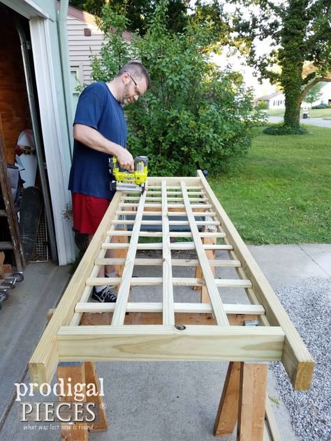 Diy Garden Arbor, Arbor Plans, Garden Woodworking Projects, Arbor Garden, Diy Arbour, Backyard Gates, Wooden Arbor, Arbors Trellis, Persian Garden