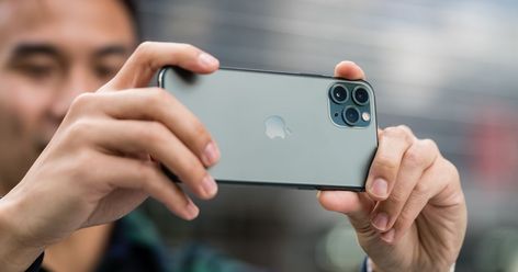 13 camera tips and tricks every iPhone 11 owner should know Camera Tips And Tricks, Iphone Camera Tricks, Iphone Information, Dslr Lens, Camera Tips, Application Iphone, Iphone Life Hacks, Affinity Photo, Best Smartphone