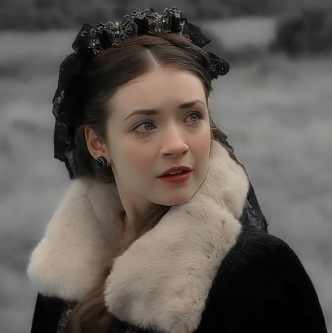 Lady Mary Tudor, Mary The Tudors, Sarah Bolger The Tudors, Mary Tudor The Tudors, Mary Tudor Sarah Bolger, Winter Veil, The Tudors Tv Show, Anne Neville, Royalty Core