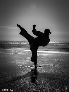 Karate Girl by Kimon Frousios Karate Picture, Karate Photos, Martial Arts Photography, Taekwondo Girl, Martial Arts Sparring, Women Karate, Kyokushin Karate, Shotokan Karate, Tae Kwon Do