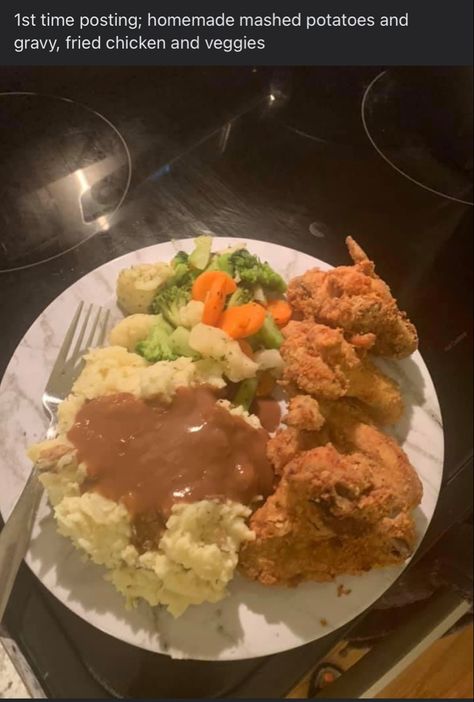 Plate Lunch Ideas To Sell, Soul Food Menu, Detroit Food, Plates Ideas, Ideas To Sell, Homemade Mashed Potatoes, Savory Foods, Plate Lunch, Fast Foods