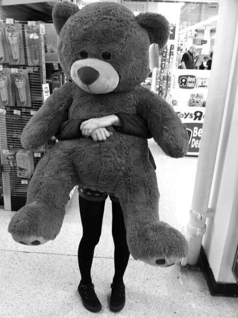 i really wish i could get a huge teddy bear for valentines day or for my bday or whatever...im not picky lol Human Size Teddy Bear, Bear Tumblr, Chill Hip Hop, Huge Teddy Bears, Бмв X3, Big Teddy Bear, Big Teddy, Giant Teddy Bear, Giant Teddy