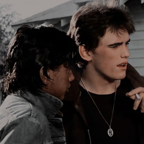 Johnny Cade And Dallas Winston, Dally And Johnny The Outsiders, Johnny X Dally The Outsiders, The Outsiders Aesthetic Dallas, Johnny And Dally Outsiders, Dallas Winston And Johnny Cade, Dallas And Johnny, Dally Johnny And Ponyboy, Dally And Johnny