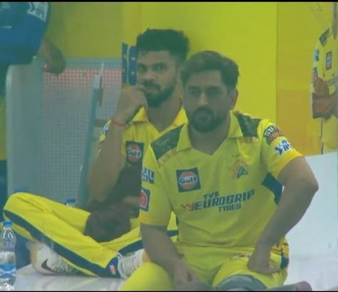 Dhoni And Ruturaj, Csk Team Image, Ruturaj Gaikwad, My Love Lyrics, Dhoni Quotes, Cricket Quotes, Image King, Cricket Player, Anime Picture Hd