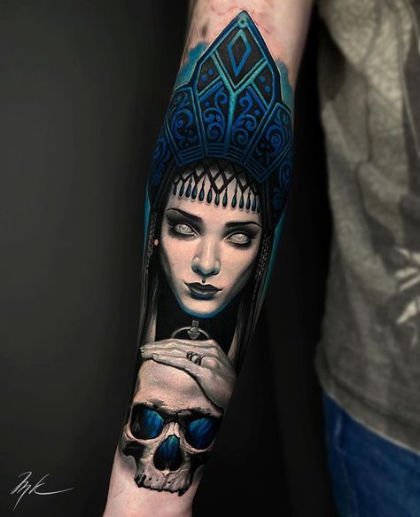 Horror Characters Tattoo, Surrealism Tattoo, Valkyrie Tattoo, Best Neck Tattoos, Dark Surrealism, Colored Tattoo Design, Wolf Tattoos Men, Watercolor Tattoo Ideas, Portrait Faces