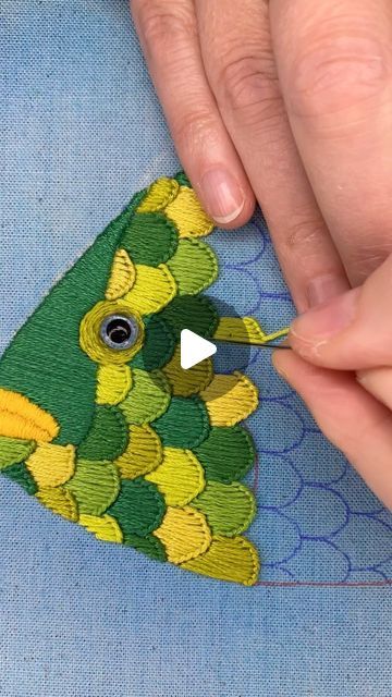 Slow Video, Button Hole Stitch, Buttonhole Stitch, Different Fish, Contemporary Embroidery, Embroidery Videos, Modern Embroidery, Embroidery Inspiration, Embroidery Tutorials