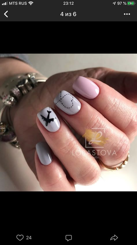 Nails With Airplane Design, Nail Designs Travel, Nails Travel Design, Travel Inspired Nails, Plane Nail Art, Airplane Nails Design, Travel Themed Nails, Paris Nails Ideas, New York Nail Designs