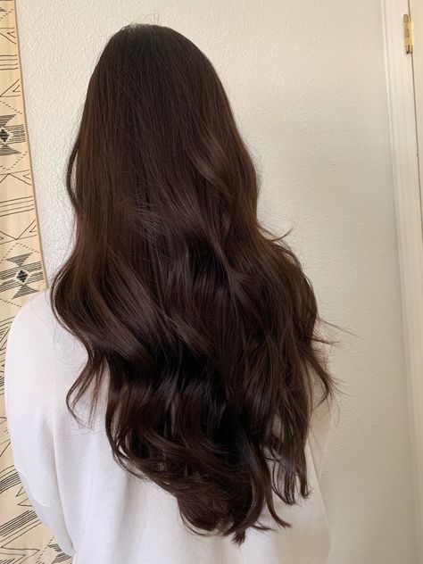 Hair Levels, Rambut Brunette, Dark Brunette Hair, Kadeřnické Trendy, Brown Hair Looks, Brown Hair Inspo, Brunette Hair With Highlights, Chocolate Hair, Vlasové Trendy