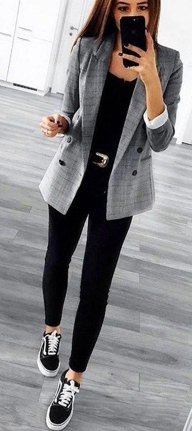 Gray Blazer, Black Outfits, Womens Business Casual, Business Outfit, Winter Trends, Casual Work Outfits, Work Outfits Women, Casual Work, 가을 패션