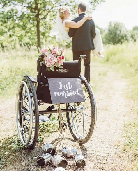 Wheelchair Wedding Decoration, Wheelchair Bride Wedding, Wading Ideas, Wedding Wheelchair, Brave Wedding, Wheelchair Poses, Groom Carrying Bride, Wheelchair Wedding, Wheelchair Photography