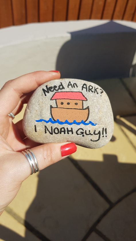 #rockpainting #rockpaintingideas #pebblepainting #paintedstones #rockart #stoneart #painting #posca #hiddenpebbles #kindnessrocks Kule Ting, Funny Rock, Christian Jokes, Posca Art, Rock Painting Ideas, Painted Rocks Diy, Rock Painting Ideas Easy, Rock Painting Patterns, Rock Painting Designs